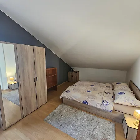 Apartament Luciana 2 *